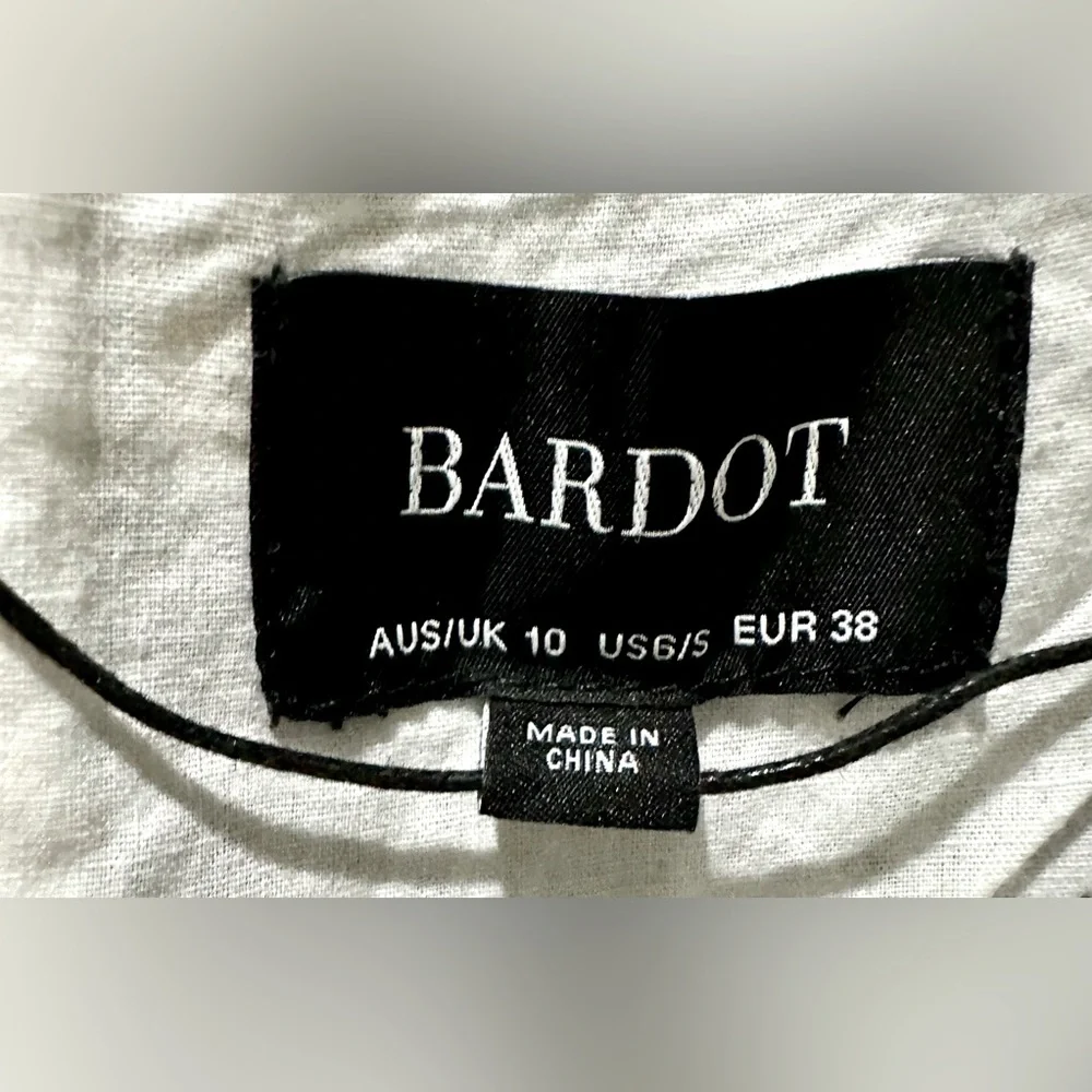 NWT Bardot Sleeveless Angie Floral Embroidered Jacquard Mini Dress Black/White - Picture 10 of 12